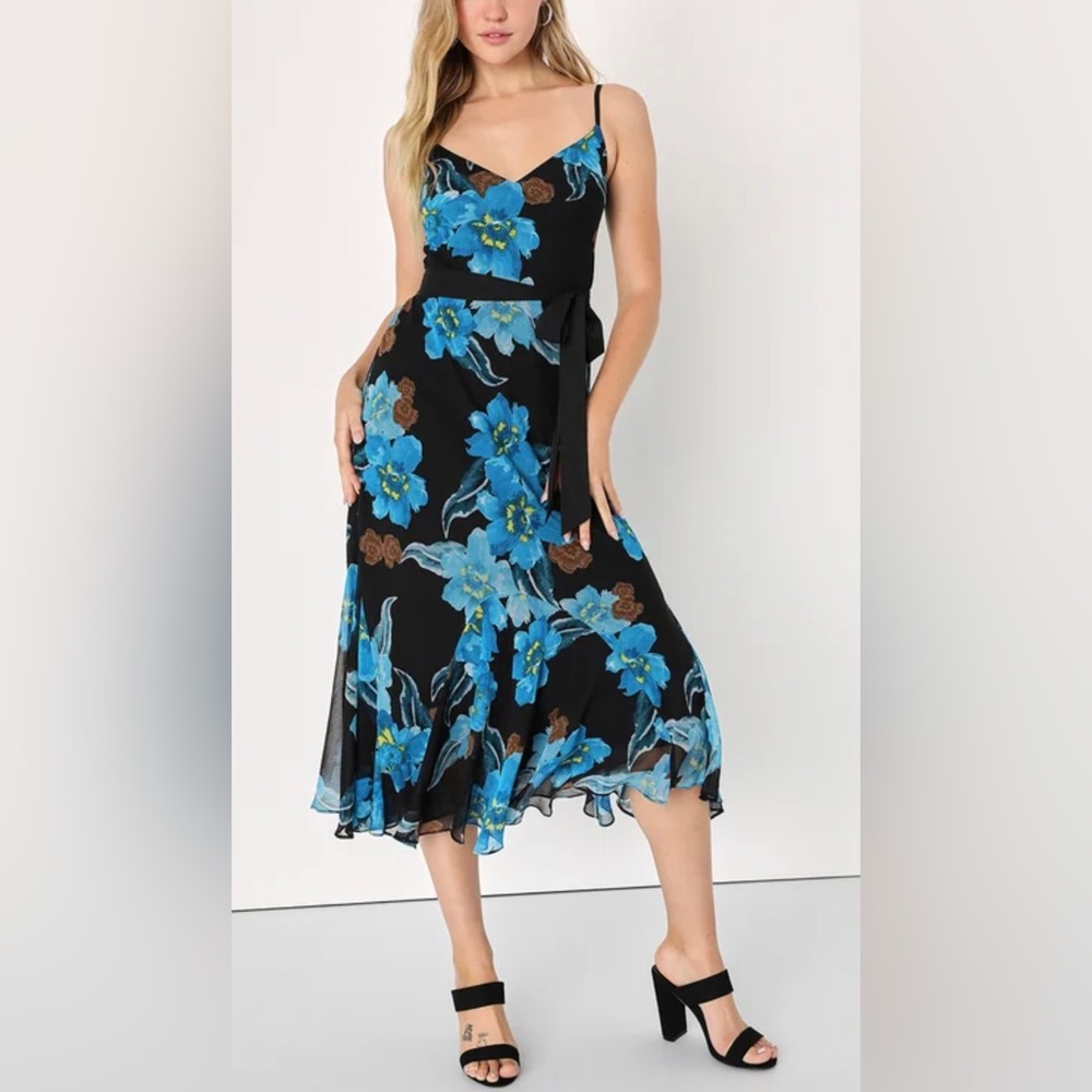 Lulus Floral MIDI dress size Large